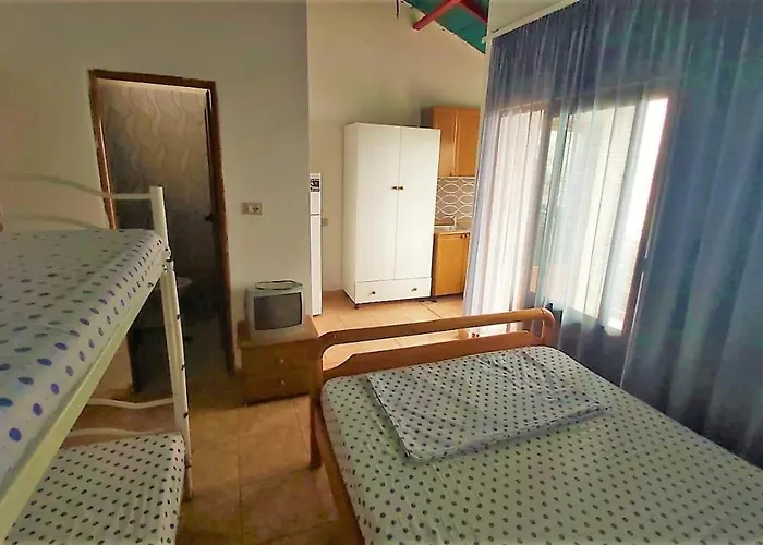 Ramo's Cozy Beachside Haven With Panoramic Views - 3rd *